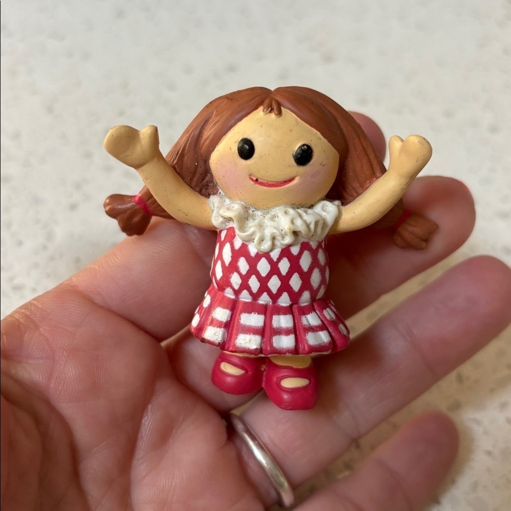 MISFIT DOLL Plastic PVC Figure Island Of Toys Rudolph PLAYING MANTIS Arms Up